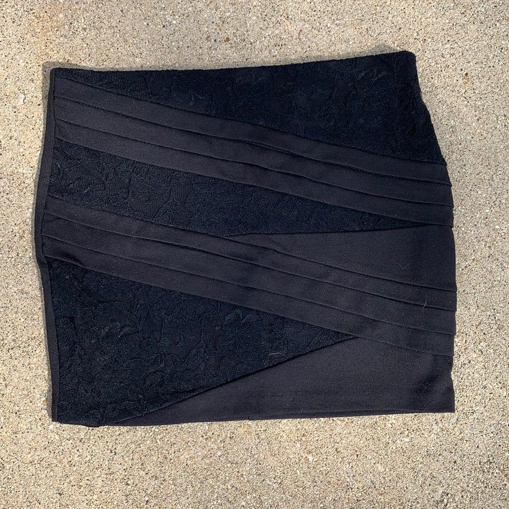 Black Charlotte Russe mini skirt, medium